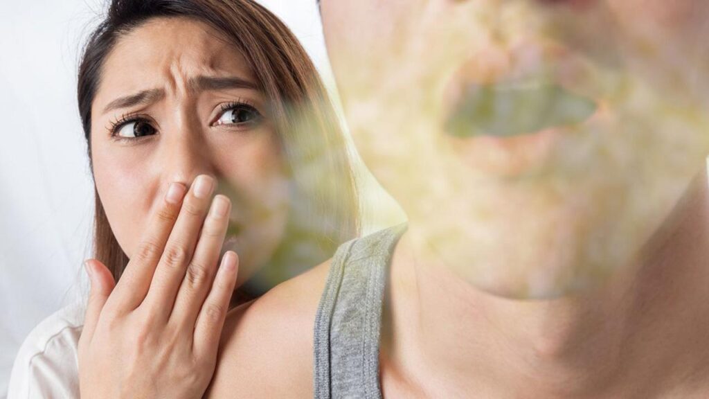 8 راه رفع بوی بد دهان